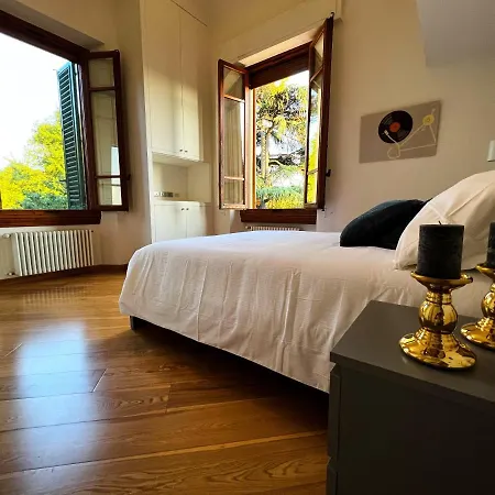 Chic Apt In Villa - Dolcevita Holiday Florence Exterior photo