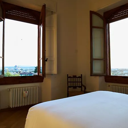 Chic Apt In Villa - Dolcevita Holiday Florence Exterior photo